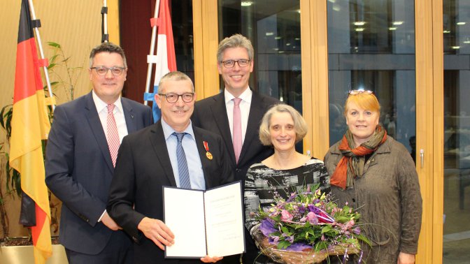 Michael Siemons aus Herzogenrath mit Verdienstmedaille ausgezeichnet